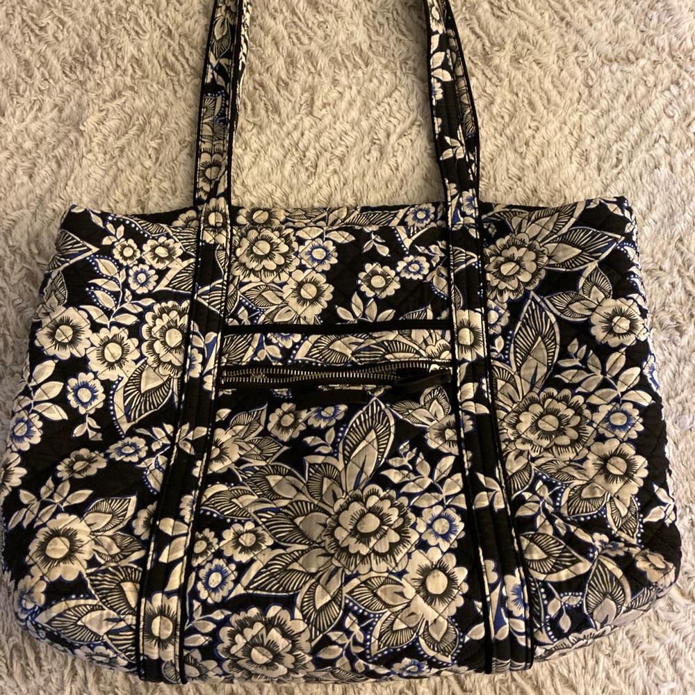 Vera Bradley tote bag